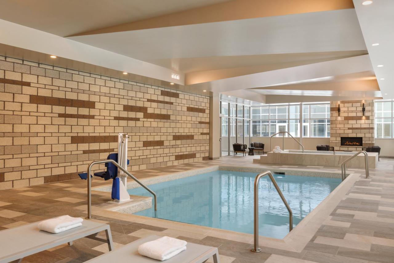 Even Hotels Rochester - Mayo Clinic Area By Ihg Экстерьер фото