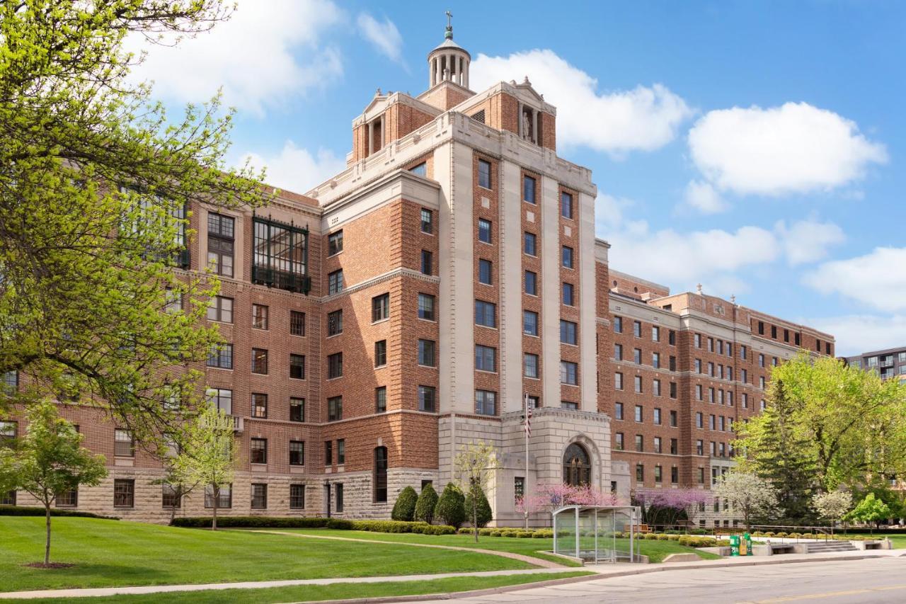 Even Hotels Rochester - Mayo Clinic Area By Ihg Экстерьер фото