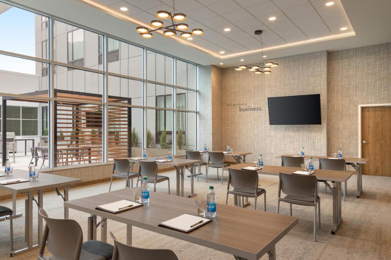 Even Hotels Rochester - Mayo Clinic Area By Ihg Экстерьер фото